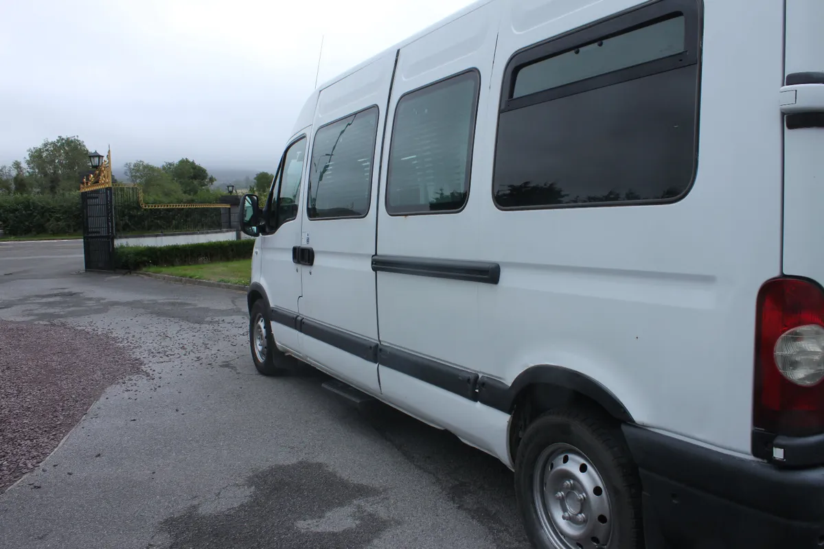 Renault Master DCI Motor Caravan, 2006 - Image 4