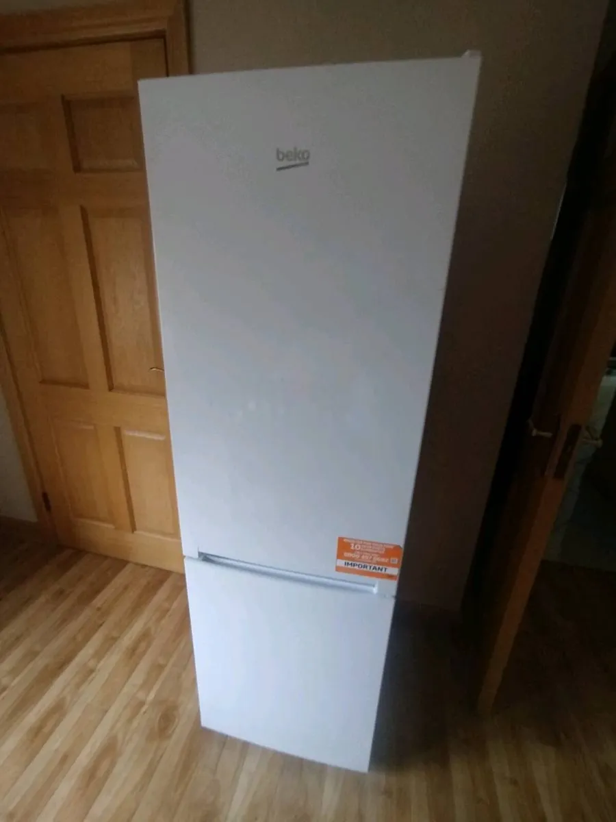 Fridge/Freezer - Image 3