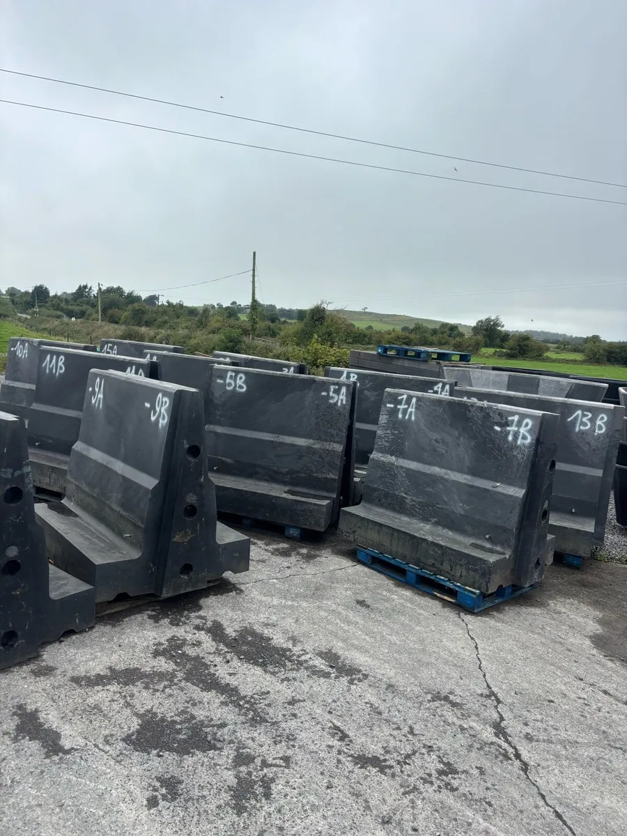 Dividing barriers - Image 1