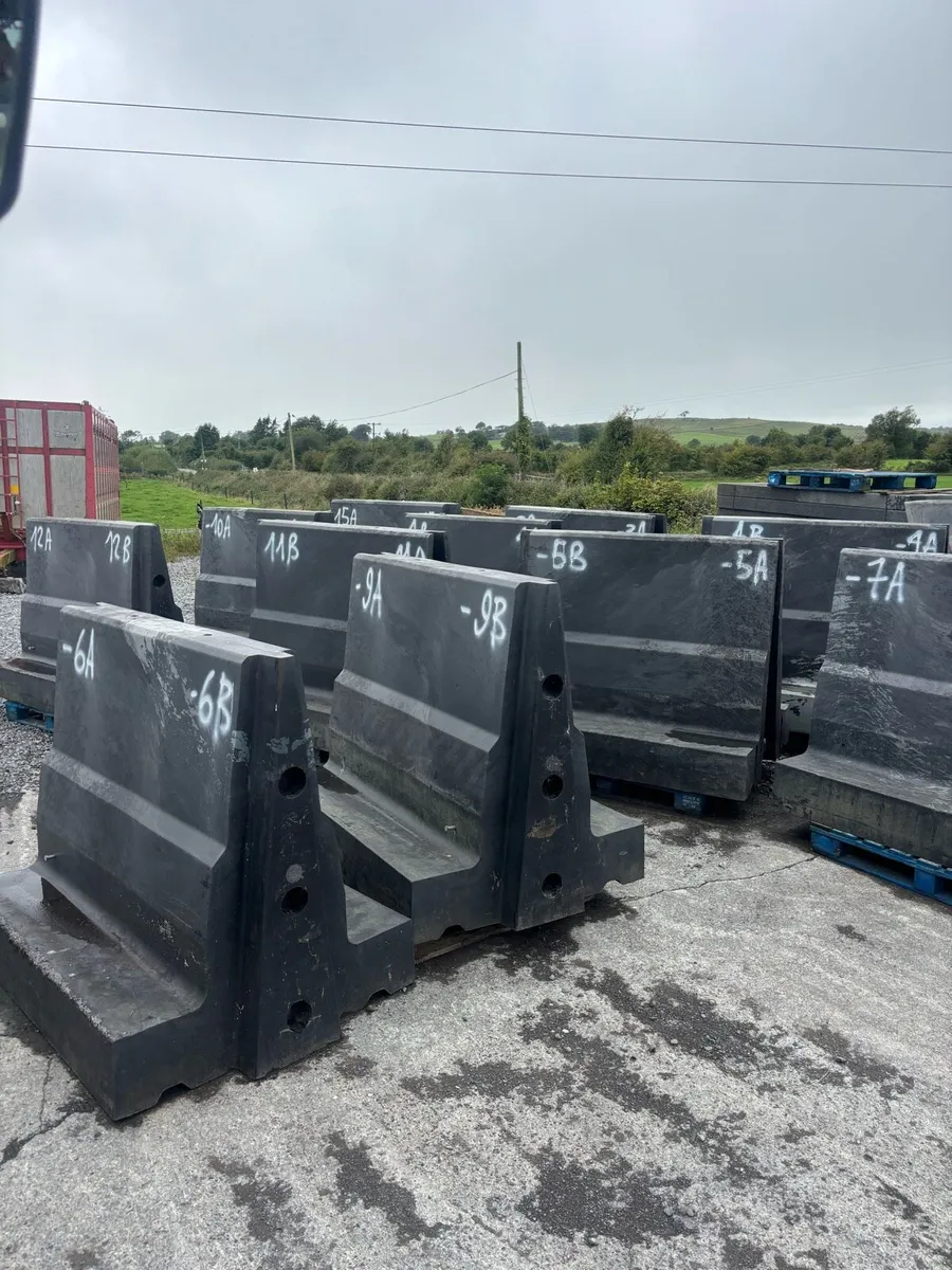 Dividing barriers - Image 3