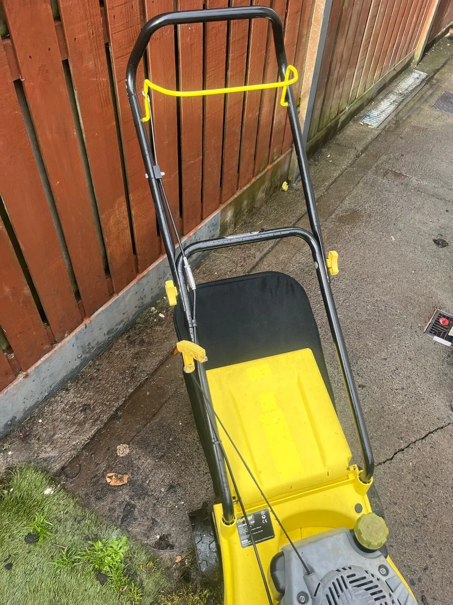Lawnmower - Image 2