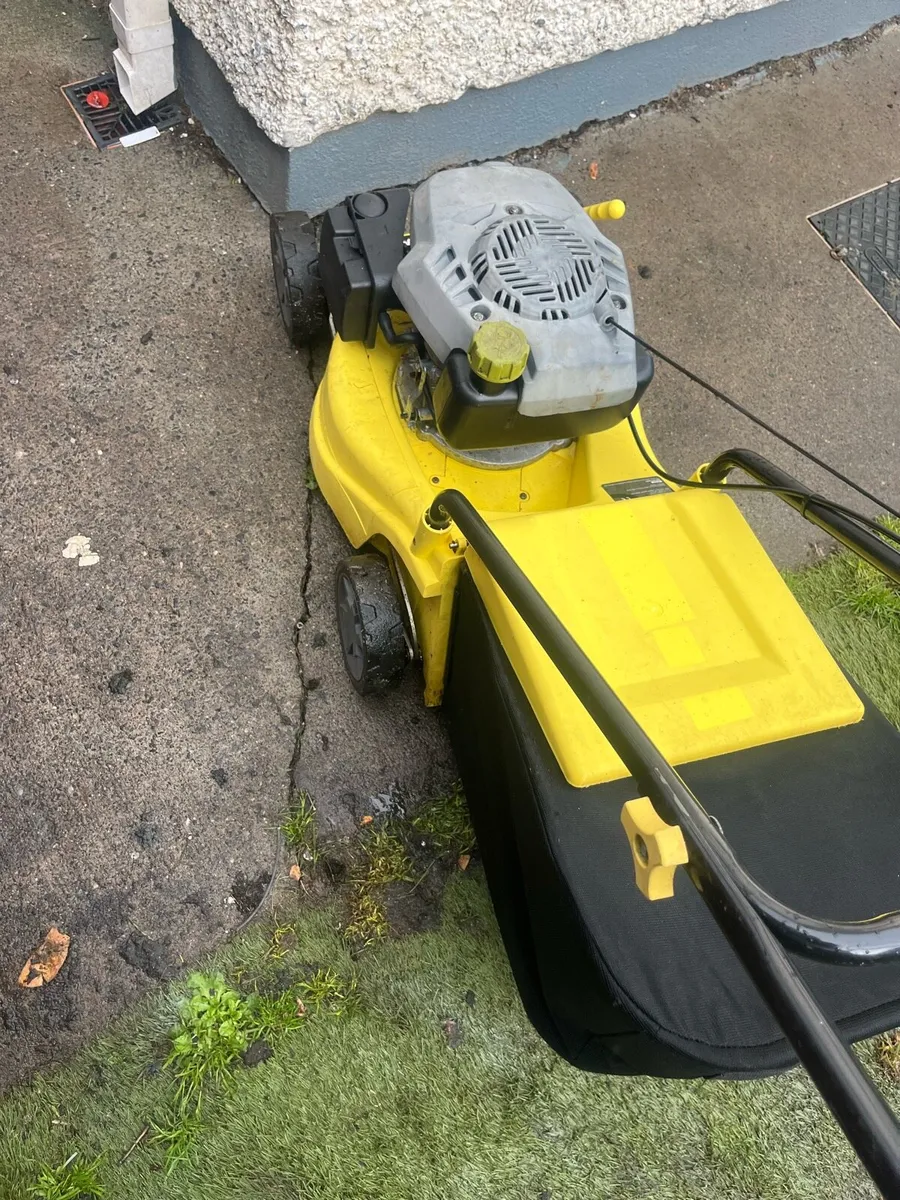 Lawnmower - Image 4
