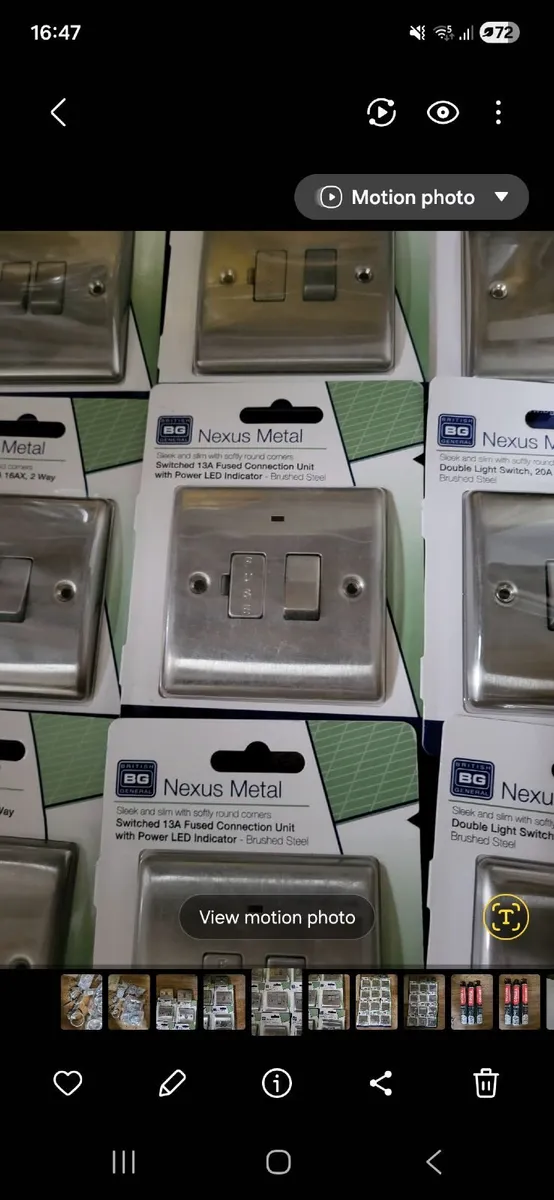 14 Light switches - Image 2