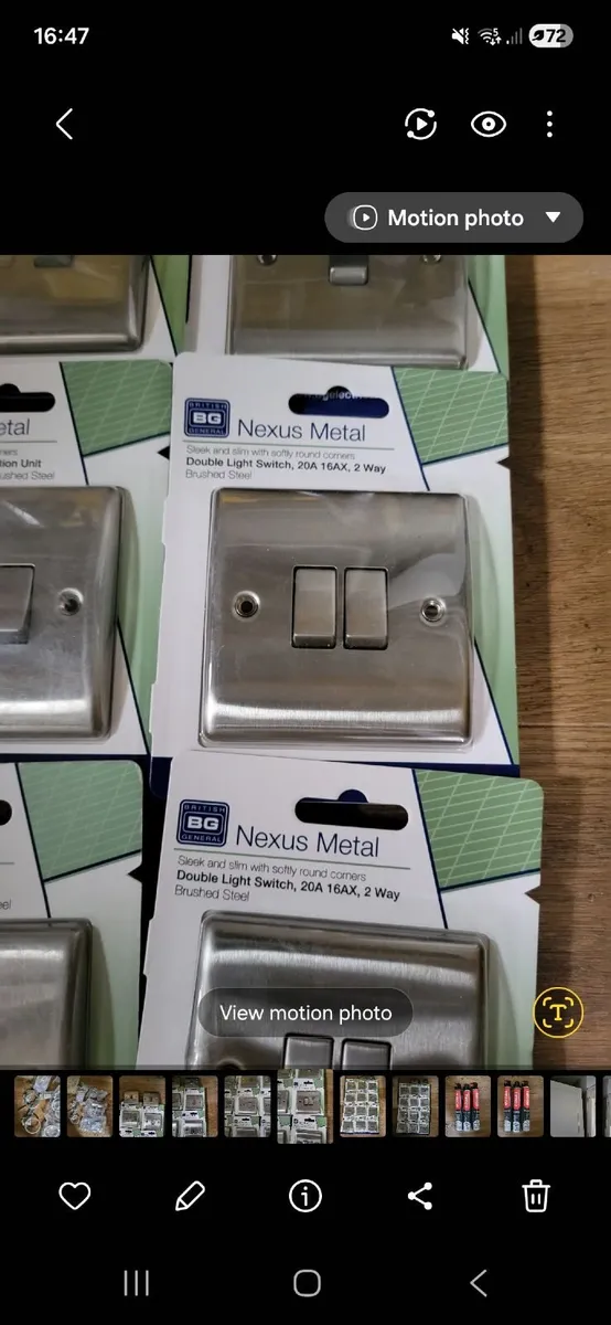 14 Light switches - Image 3