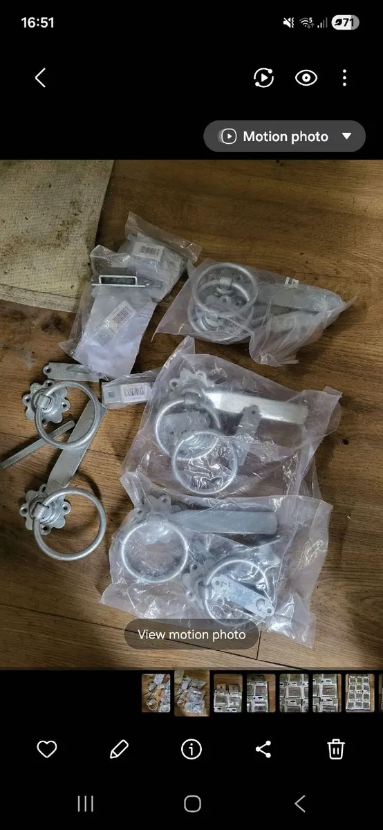 Garden gate latch galvanised x 4 - Image 1
