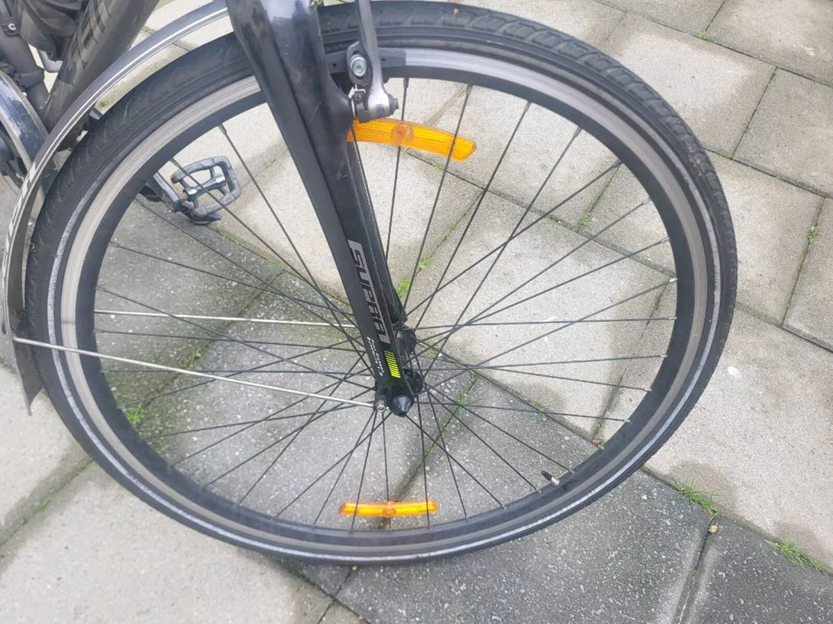 hybrid bike - Image 4