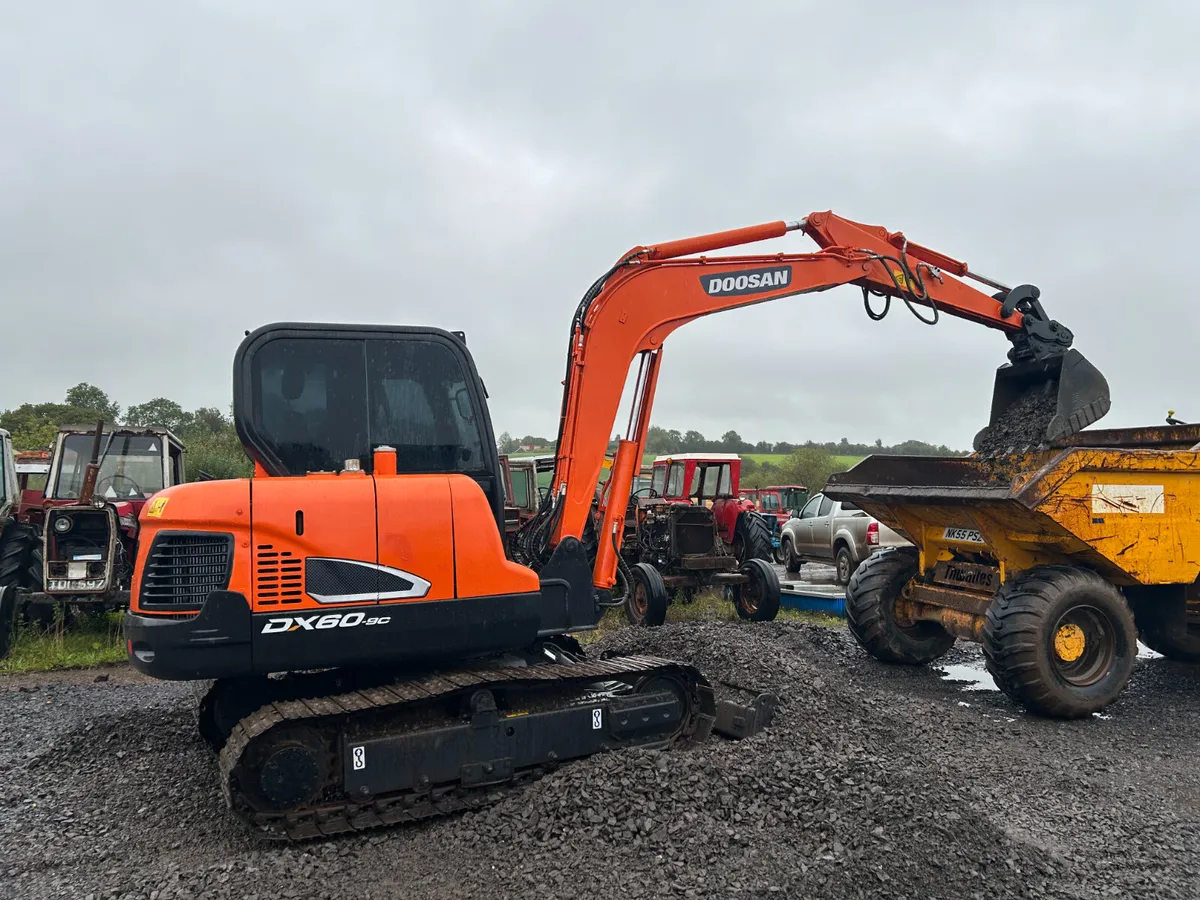 2020 Doosan DX 60-9C - Image 4