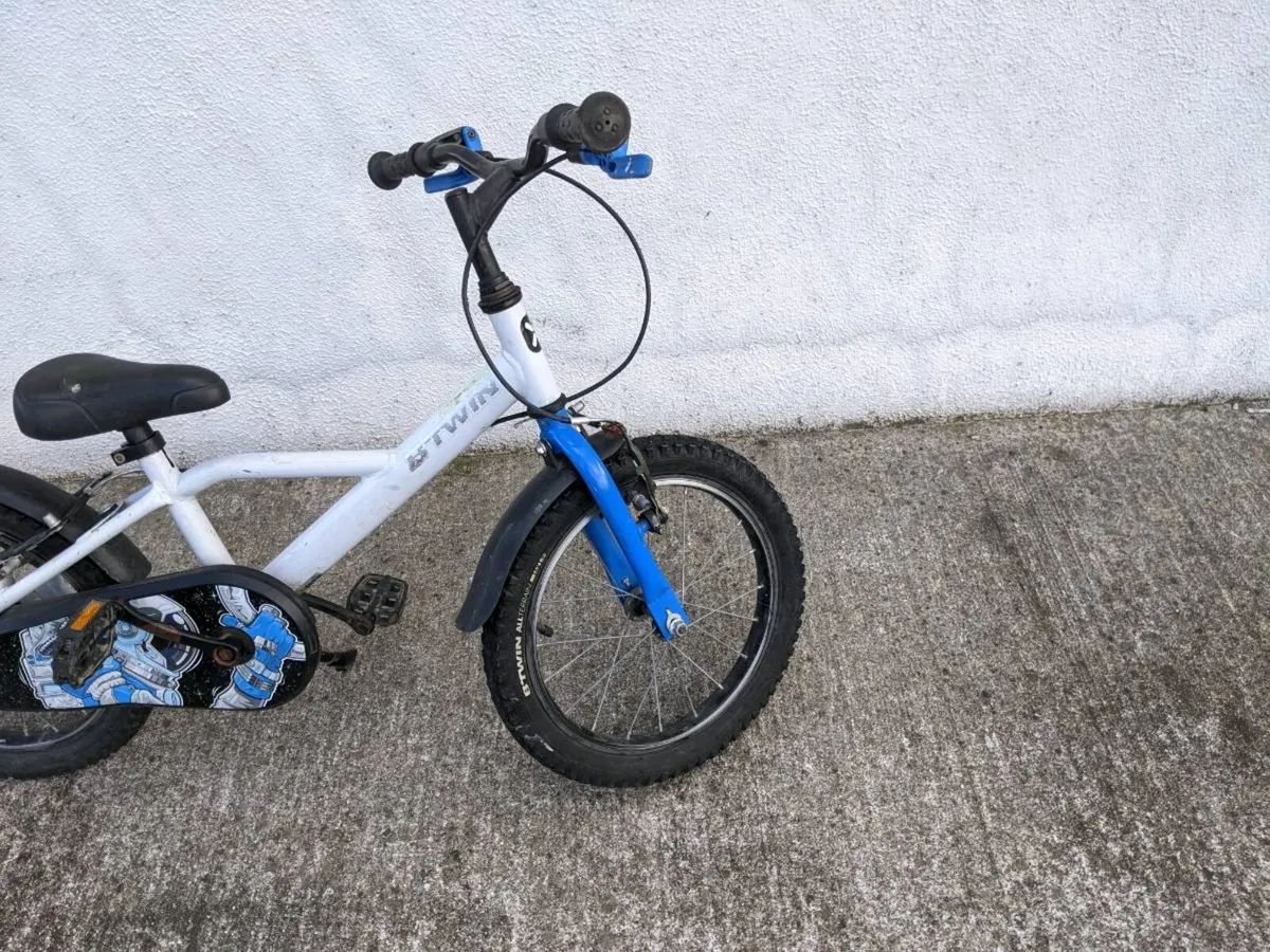 Kids 16 inch bike age 4 to 7 - Image 3