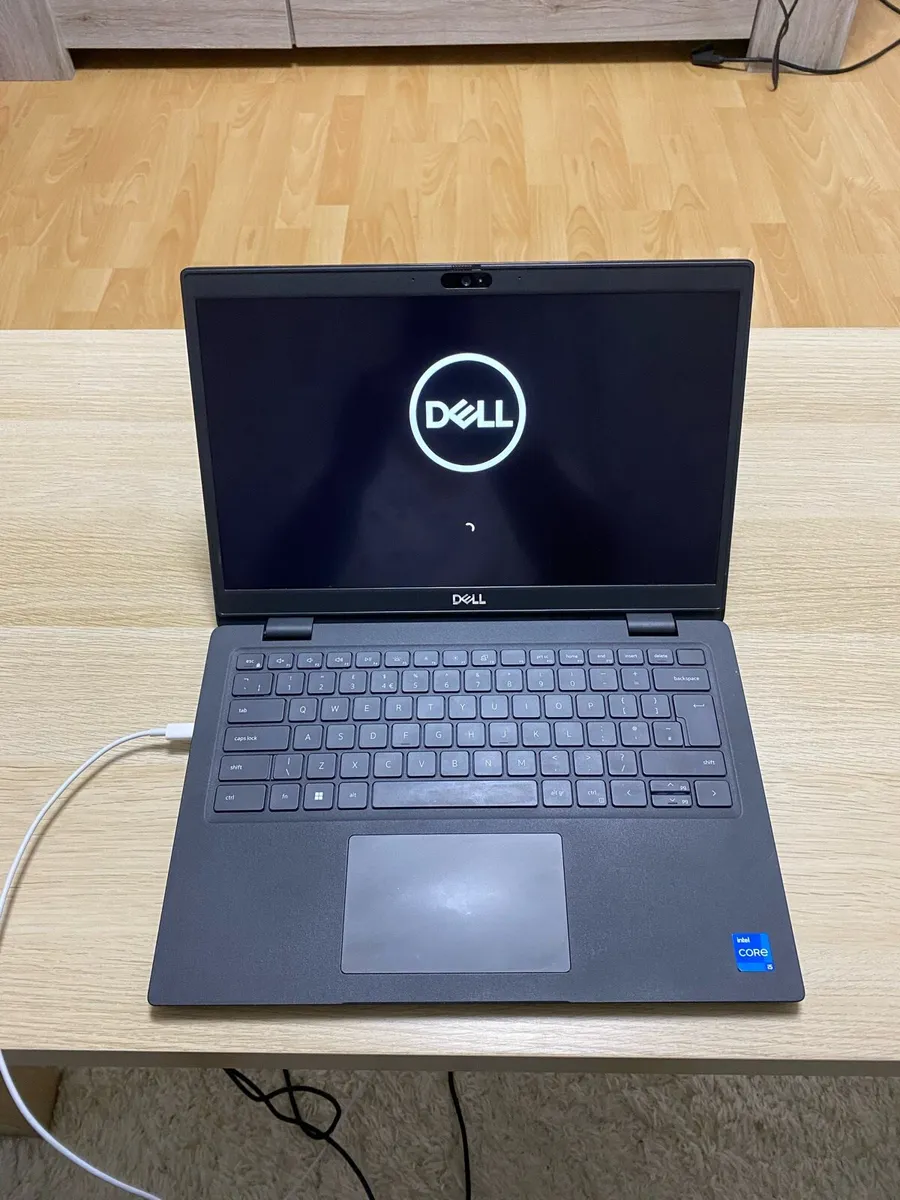Dell Touch i5 pro 8/256 win 11 - Image 1