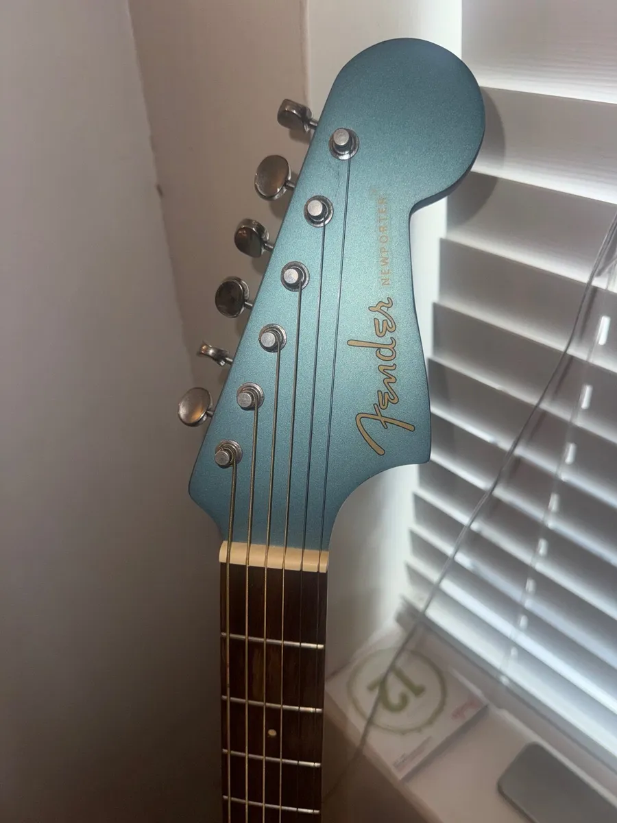 Fender Guitar - new never used - Image 2