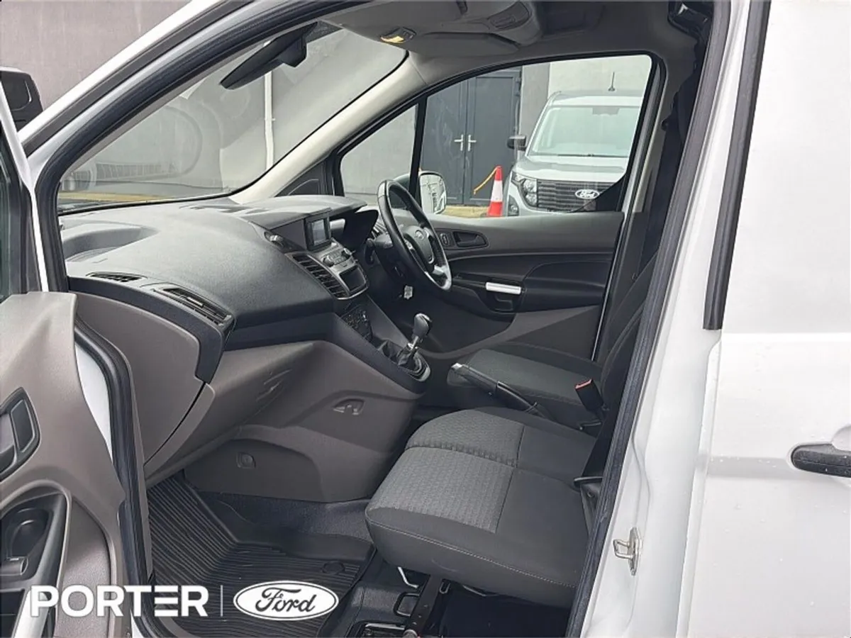 Ford Transit Connect 1.5 TREND HP LWB 120PS A8 (PR - Image 4