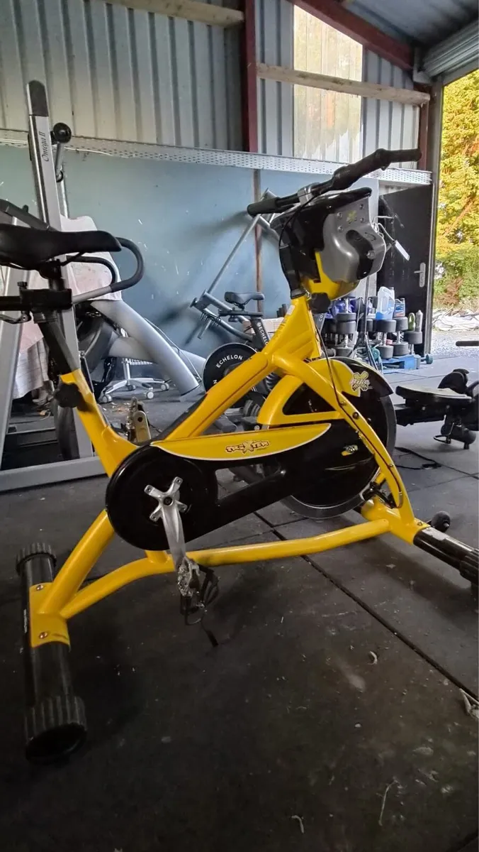 WeRx spin bike - Image 2