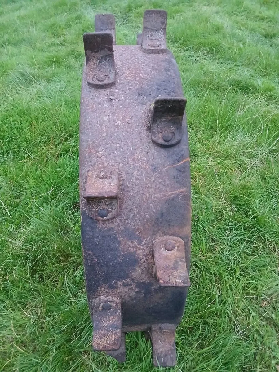 Ferguson steel lugged wheels - Image 3