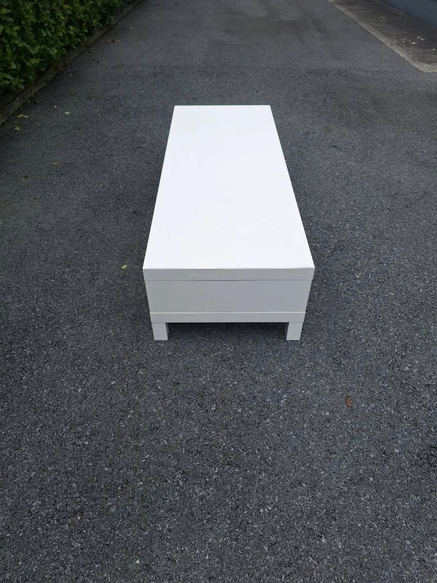 TV Stand - Image 4