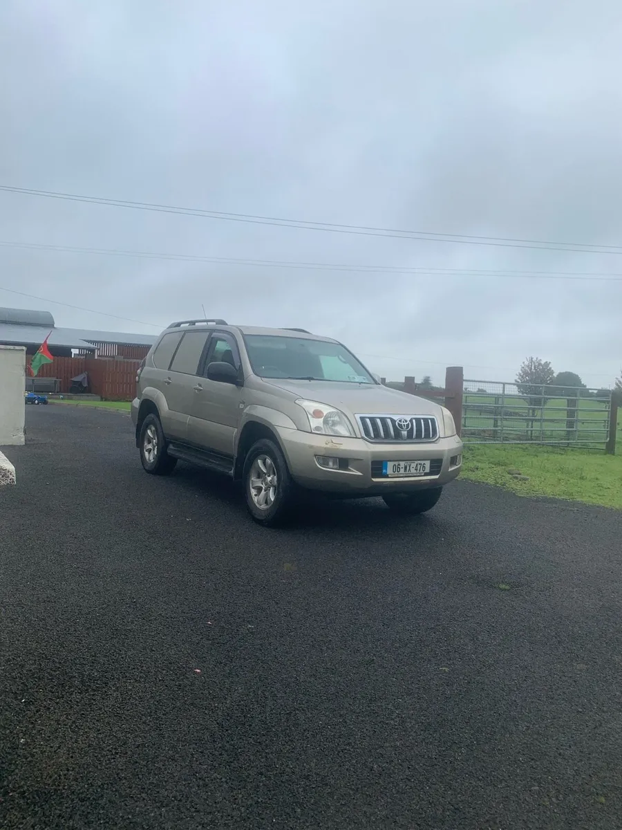 Toyota Land Cruiser - Image 2