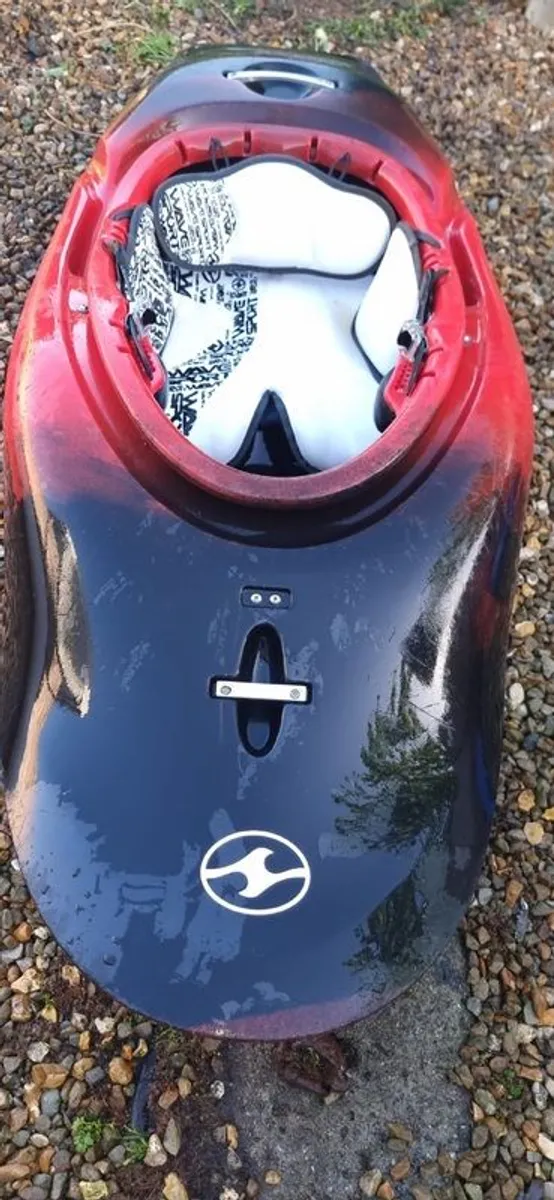 Playboat Kayak wavesport project X 56 - Image 1