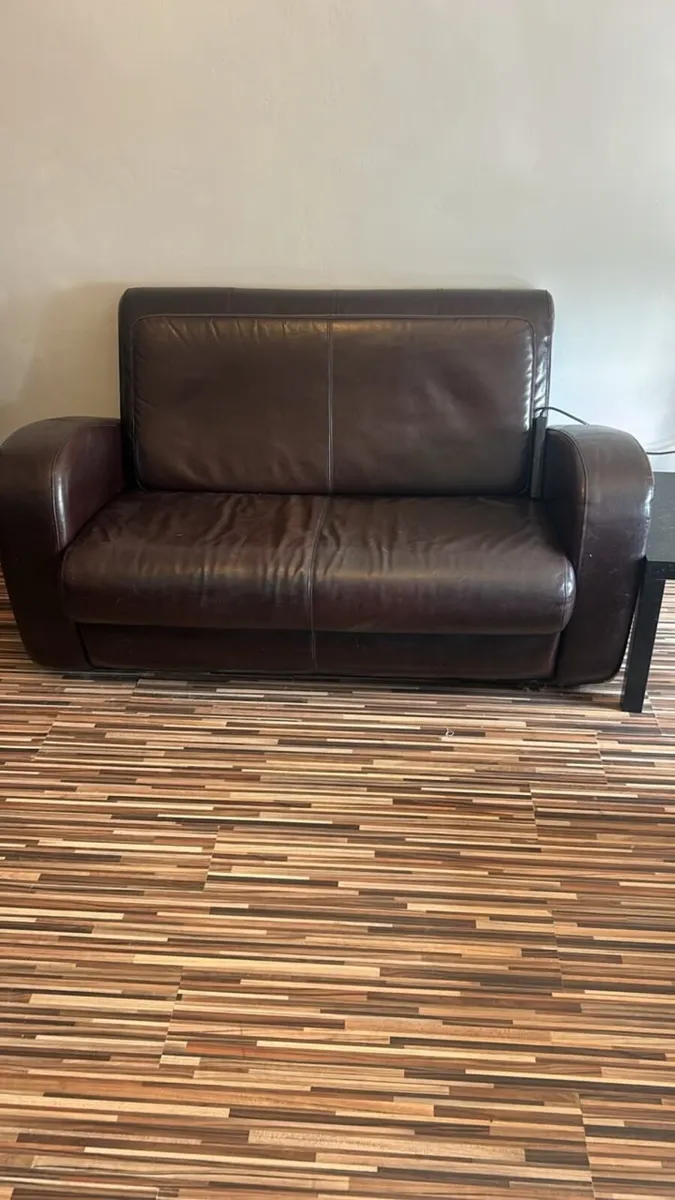 Sofa FREE - Image 1
