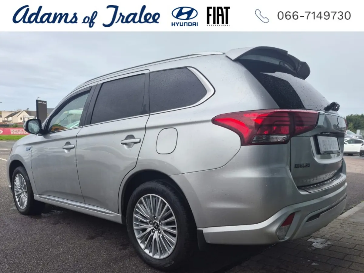 Mitsubishi Outlander OUTL PHEV BUSINESS INTEN 4DR - Image 4