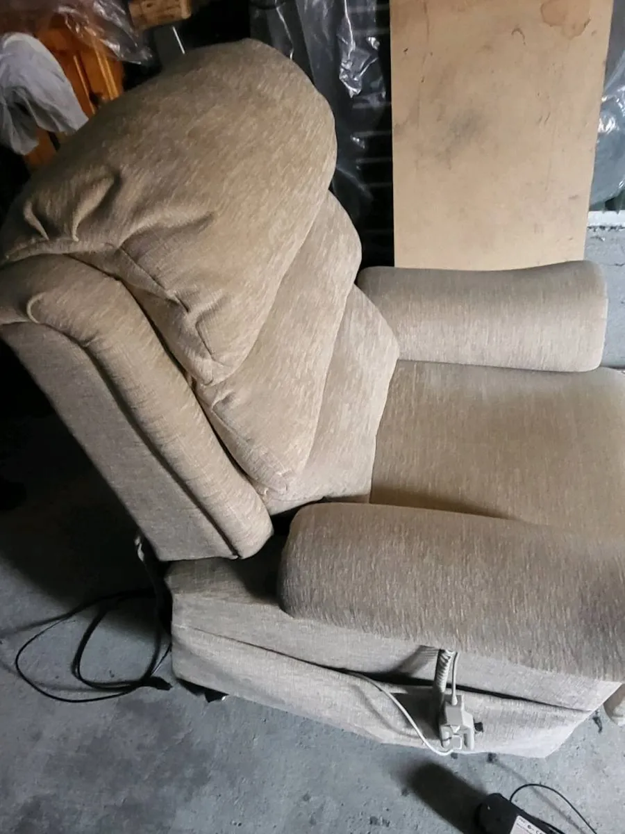Mobility chair static - Image 2