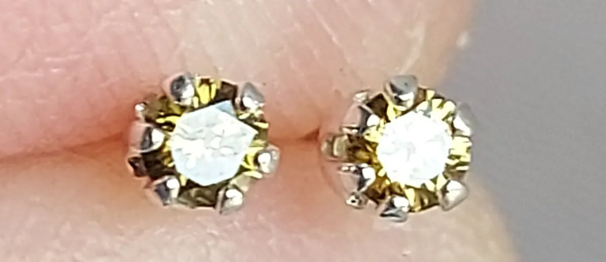 Natural Yellow Diamond 0.12ct GWLAB Certified S925 - Image 3