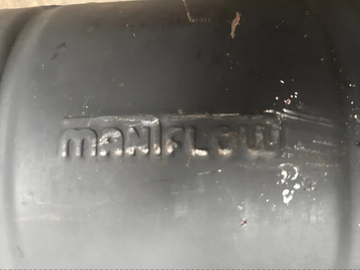 Classic car parts - Image 1