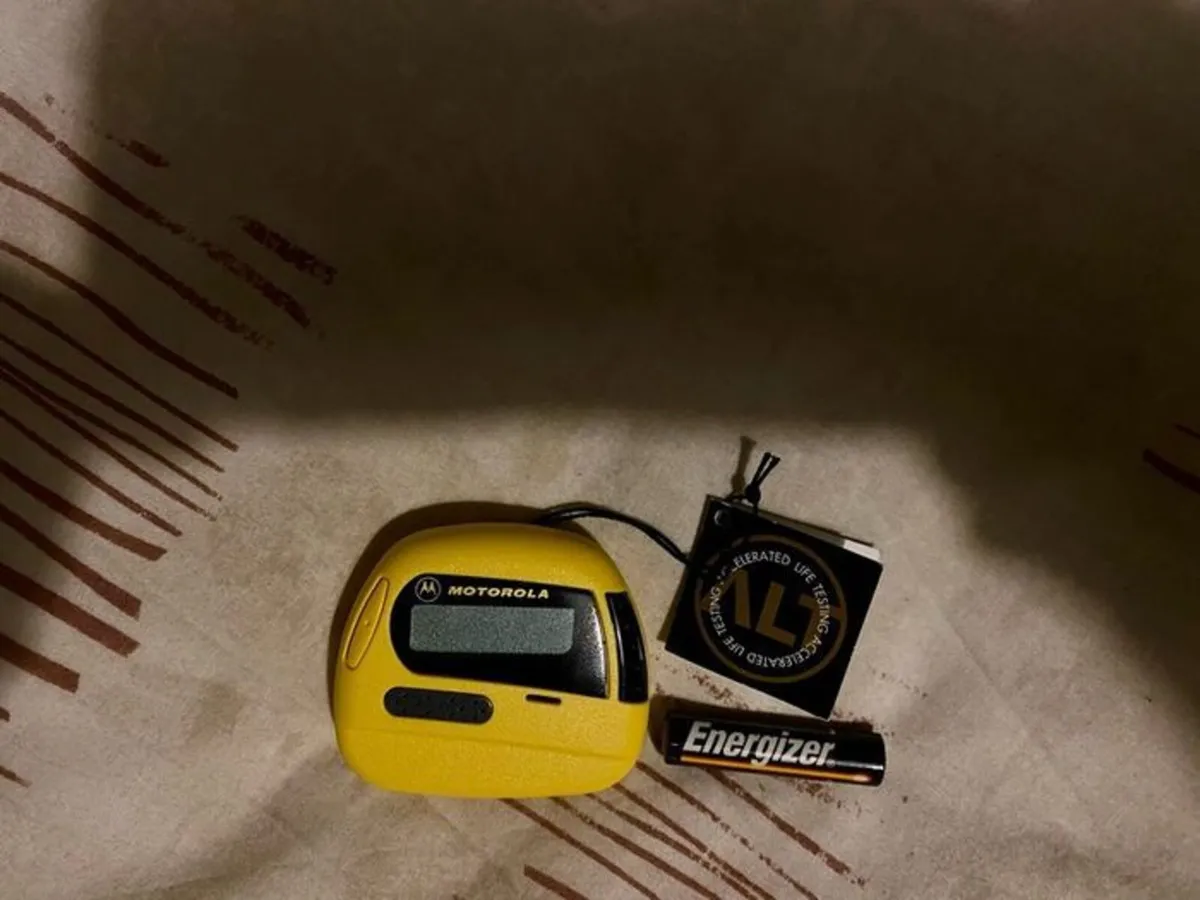 Motorola Pager 1990s - Image 3