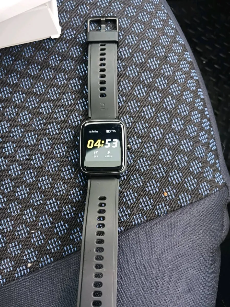 Sports watch - Image 1