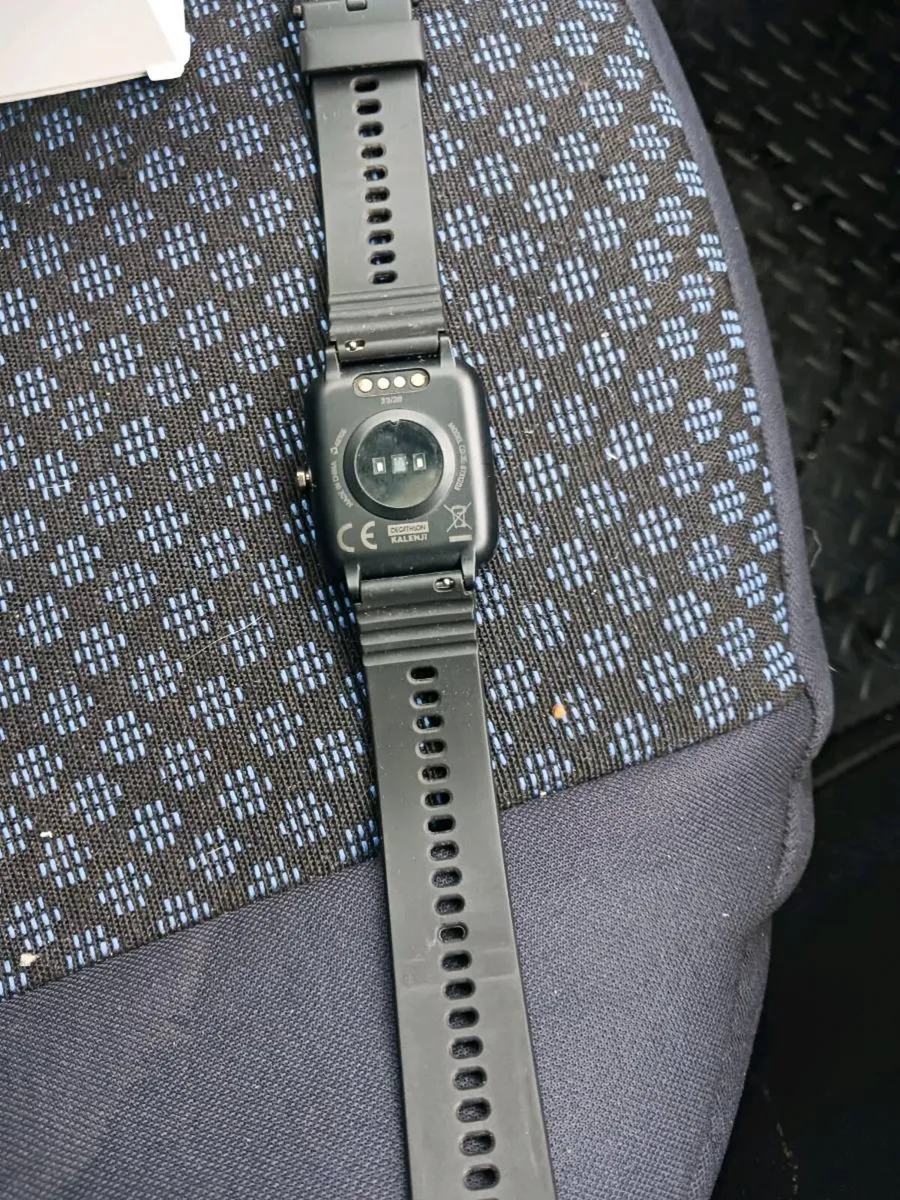 Sports watch - Image 2
