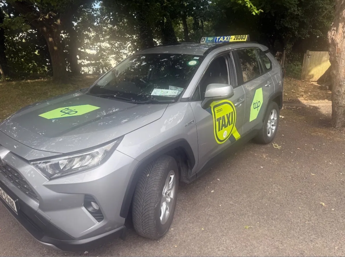 Taxi for sale - Image 3