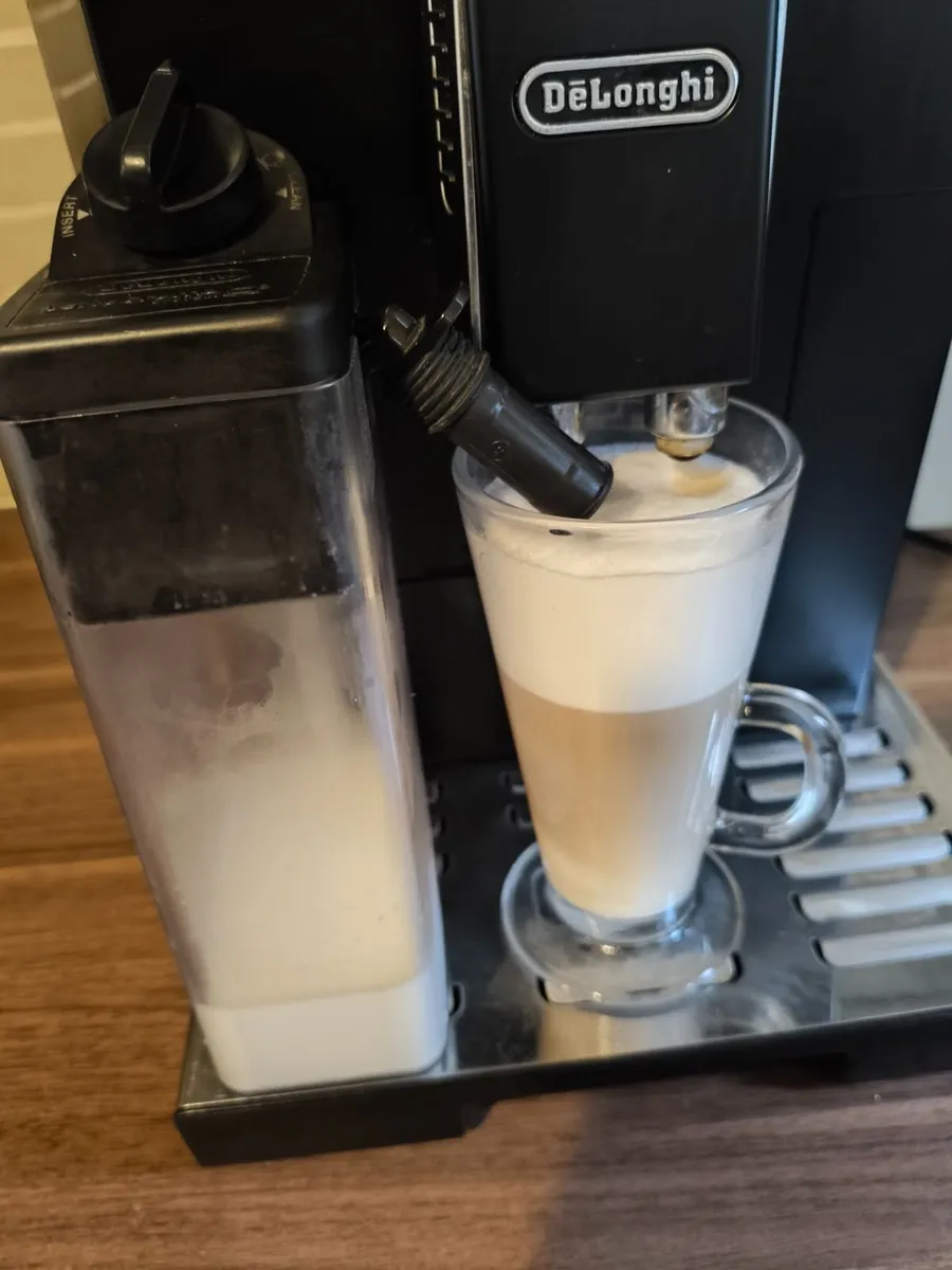Delonghi Eletta capuccino - Image 1