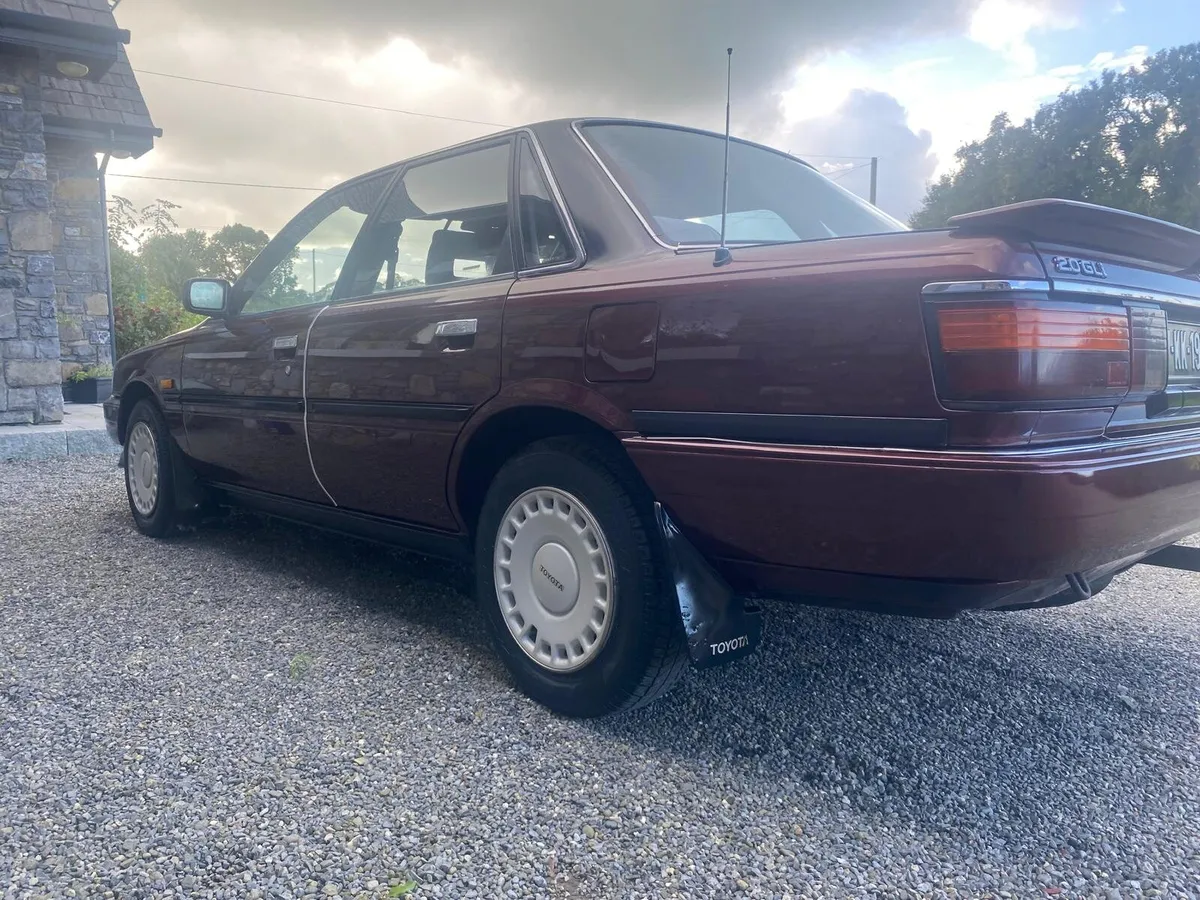 Rare toyota çamry - Image 4