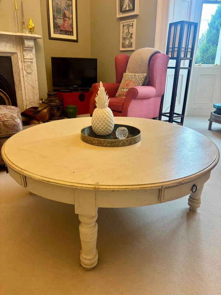 Vintage coffee table/ Asian - Image 1