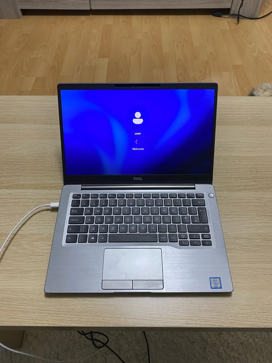 Dell latitude 7300 i5 pro 8/256 windows 11 - Image 1