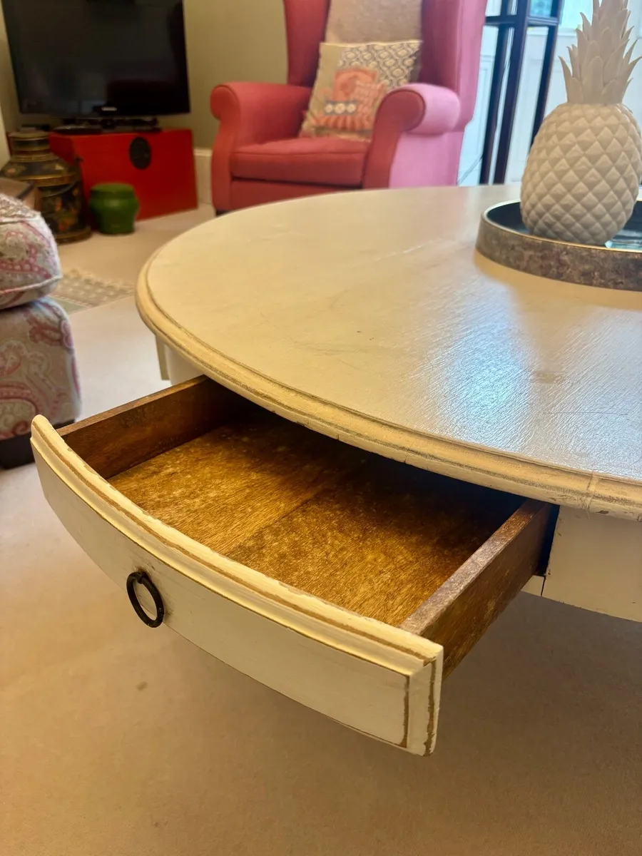 Vintage coffee table/ Asian - Image 3