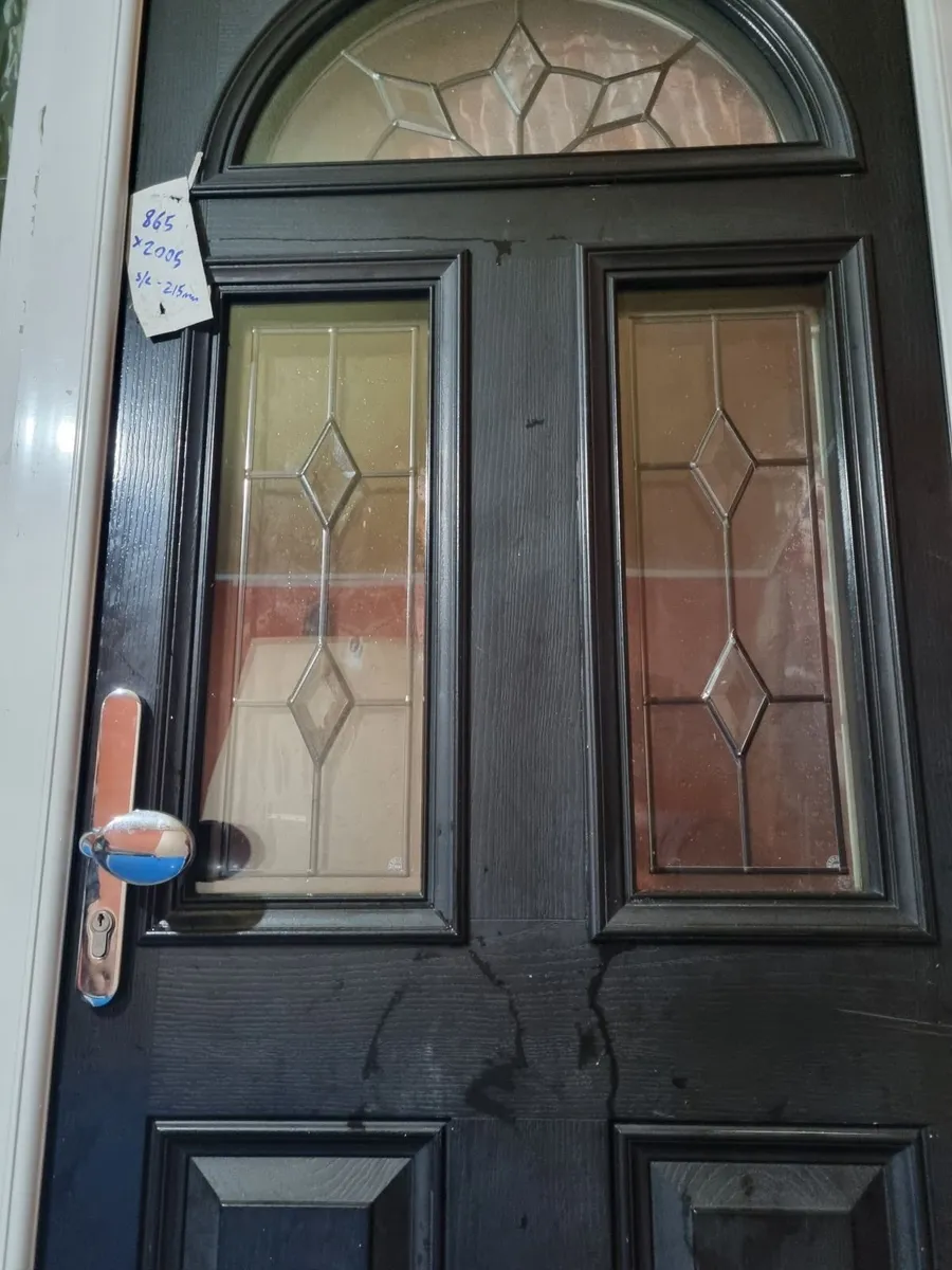 Composite door - Image 3