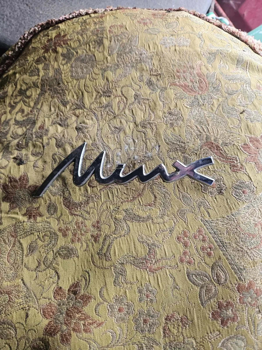 Vintage Hillman Minx Car Lettering - Image 1