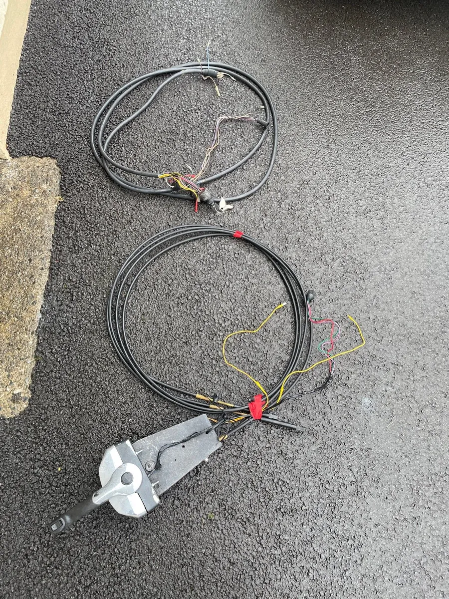 Mercury Side Mounted Throttle Control + Wiring - Image 1