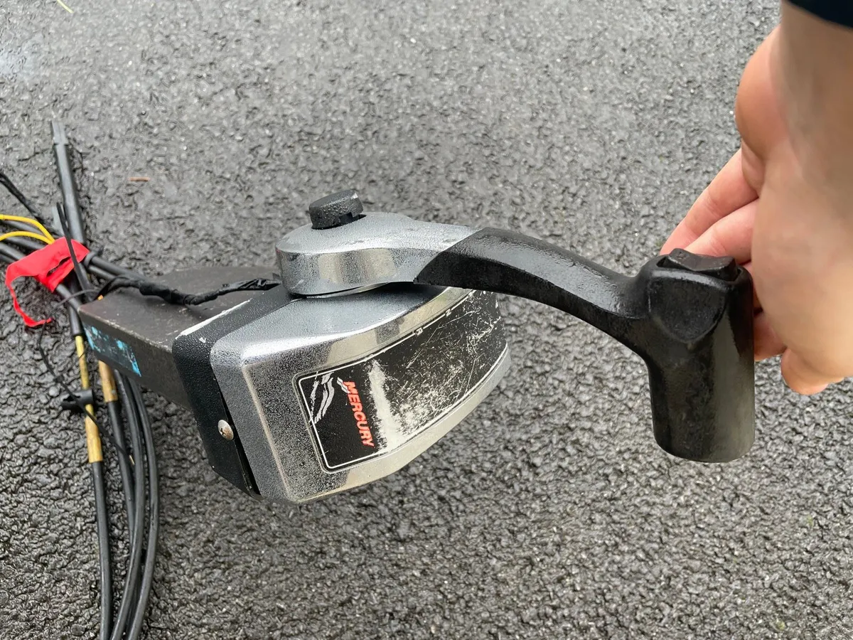Mercury Side Mounted Throttle Control + Wiring - Image 2