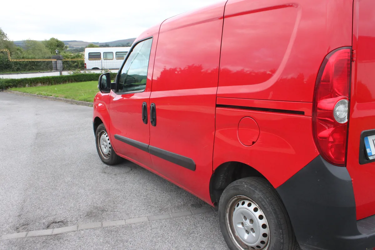 Opel Combo 1.6 CDTI Van, 2017 - Image 4