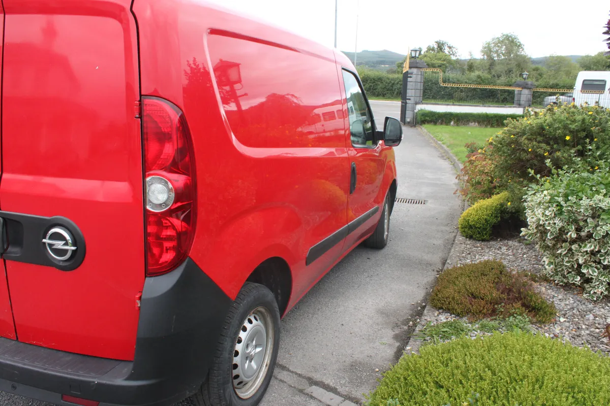 Opel Combo 1.6 CDTI Van, 2017 - Image 3