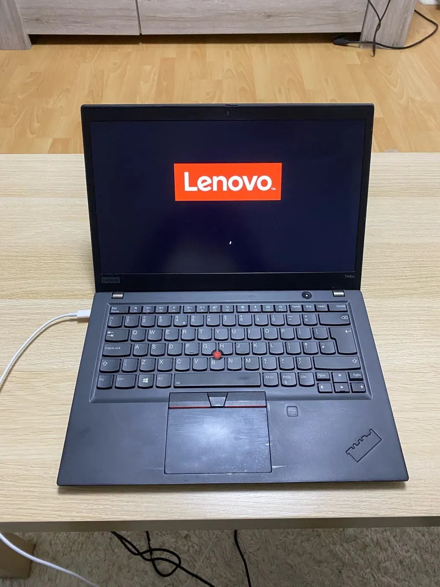 Lenovo T490s i5 pro 8/256 win 11 pro Touch - Image 1