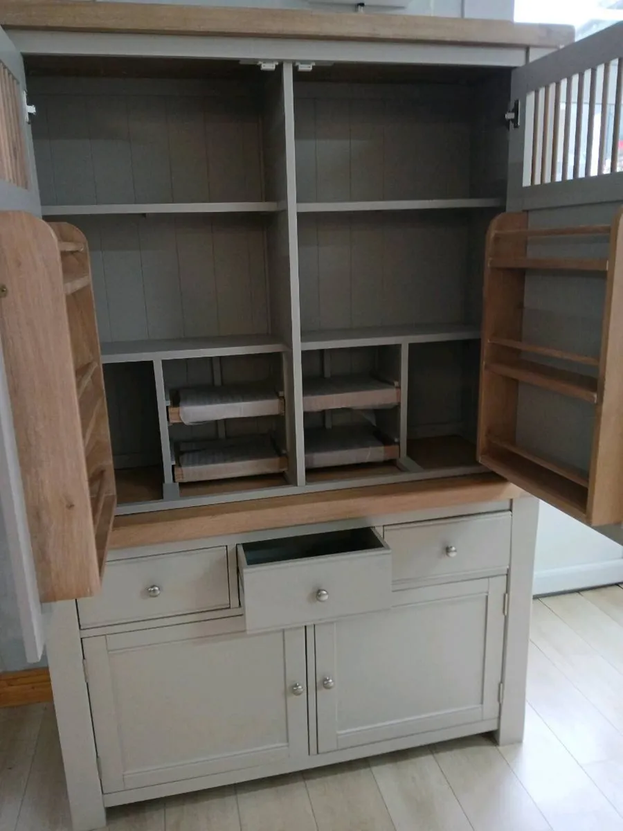 Buffe hutch storage unit - Image 1