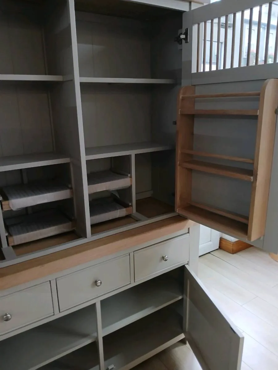 Buffe hutch storage unit - Image 3