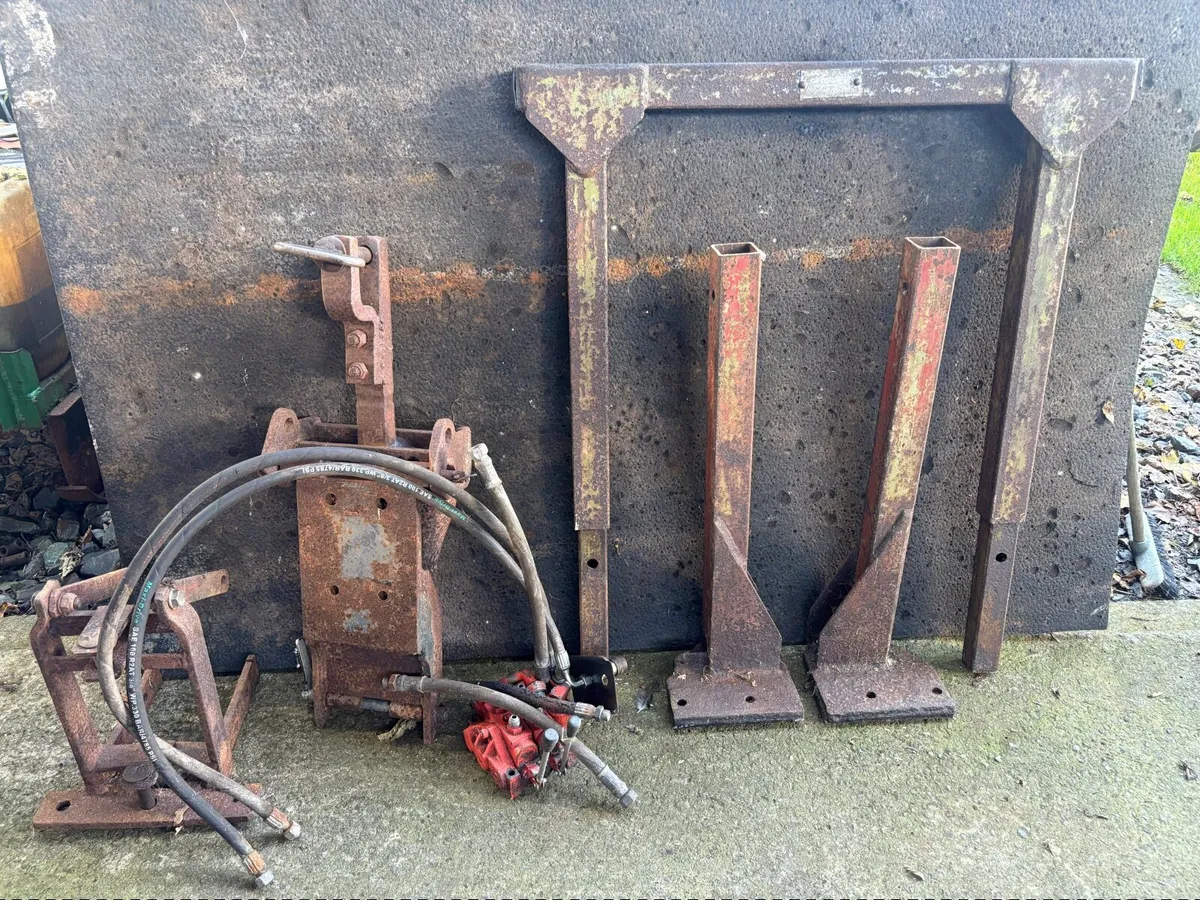 Tractor spare parts - Image 1