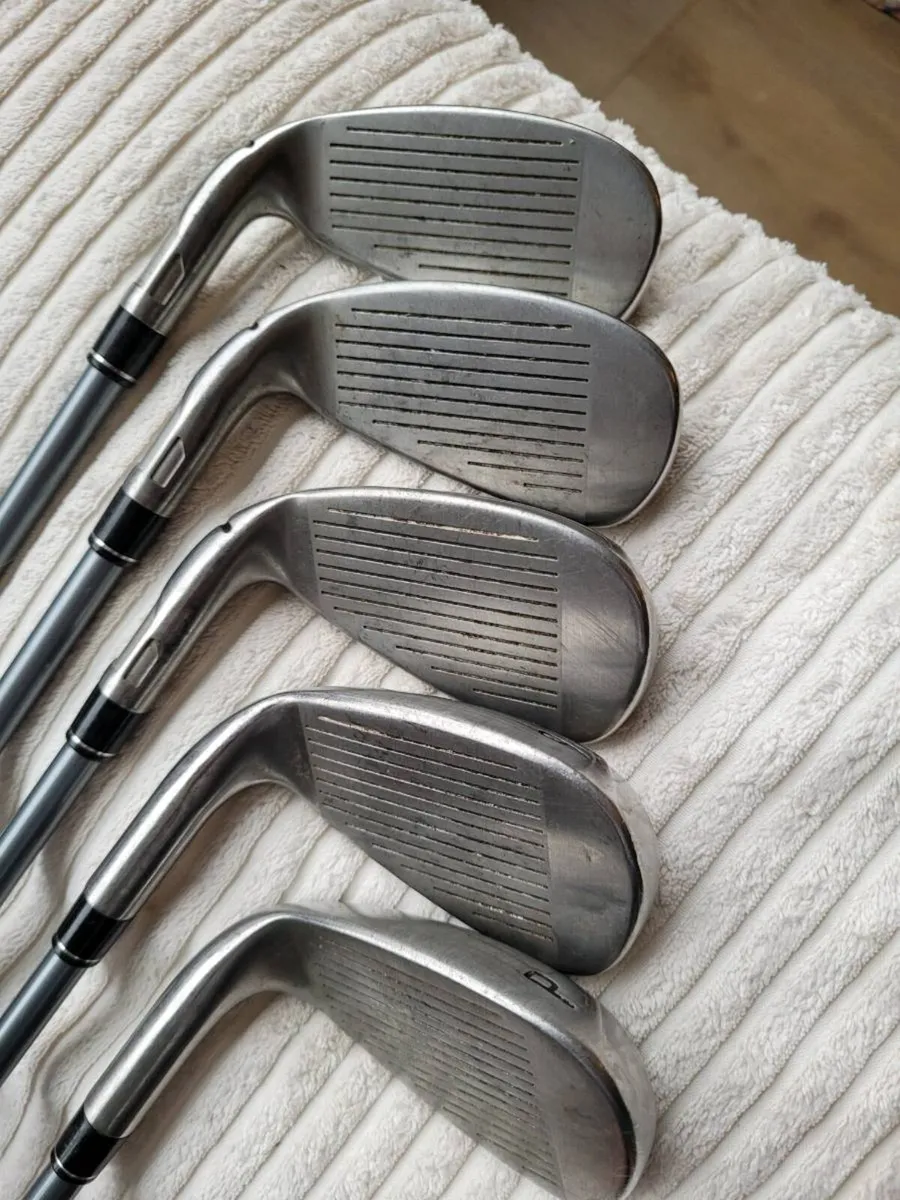 Golf irons - Image 2