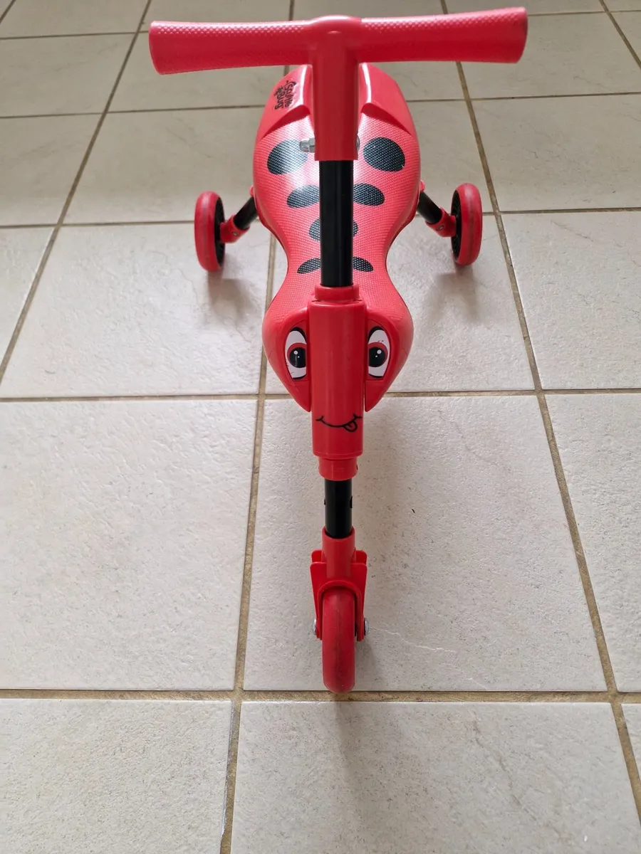 Toys - Image 2
