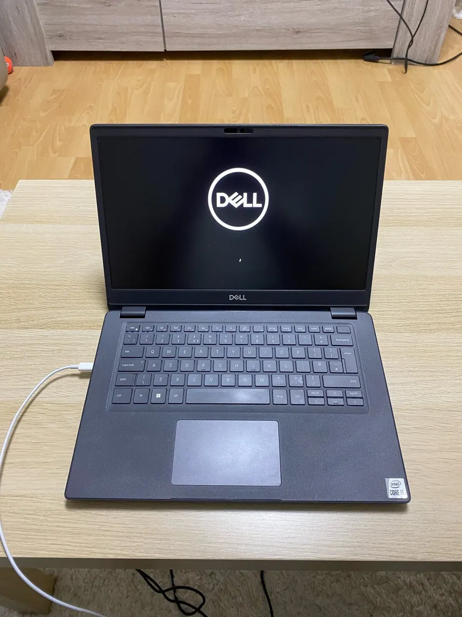 Dell i5 pro 8/256 w11 Touchscreen - Image 1
