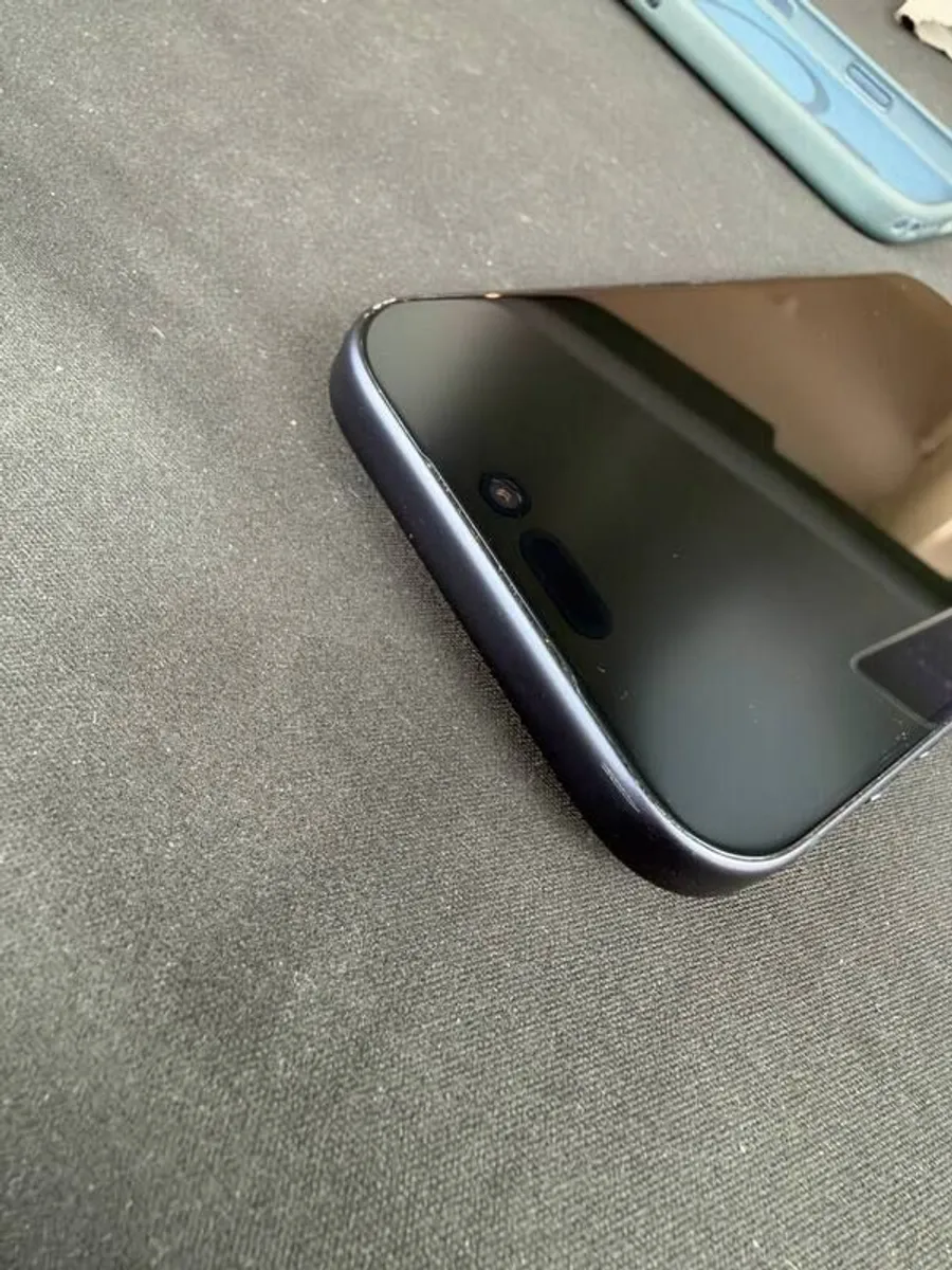 iPhone 17 Pro 256GB Deep Blue - Image 1