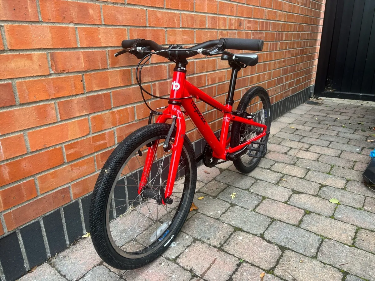 🚲Kids Ridgeback Red Dimension 20 Bike 🚲 - Image 4