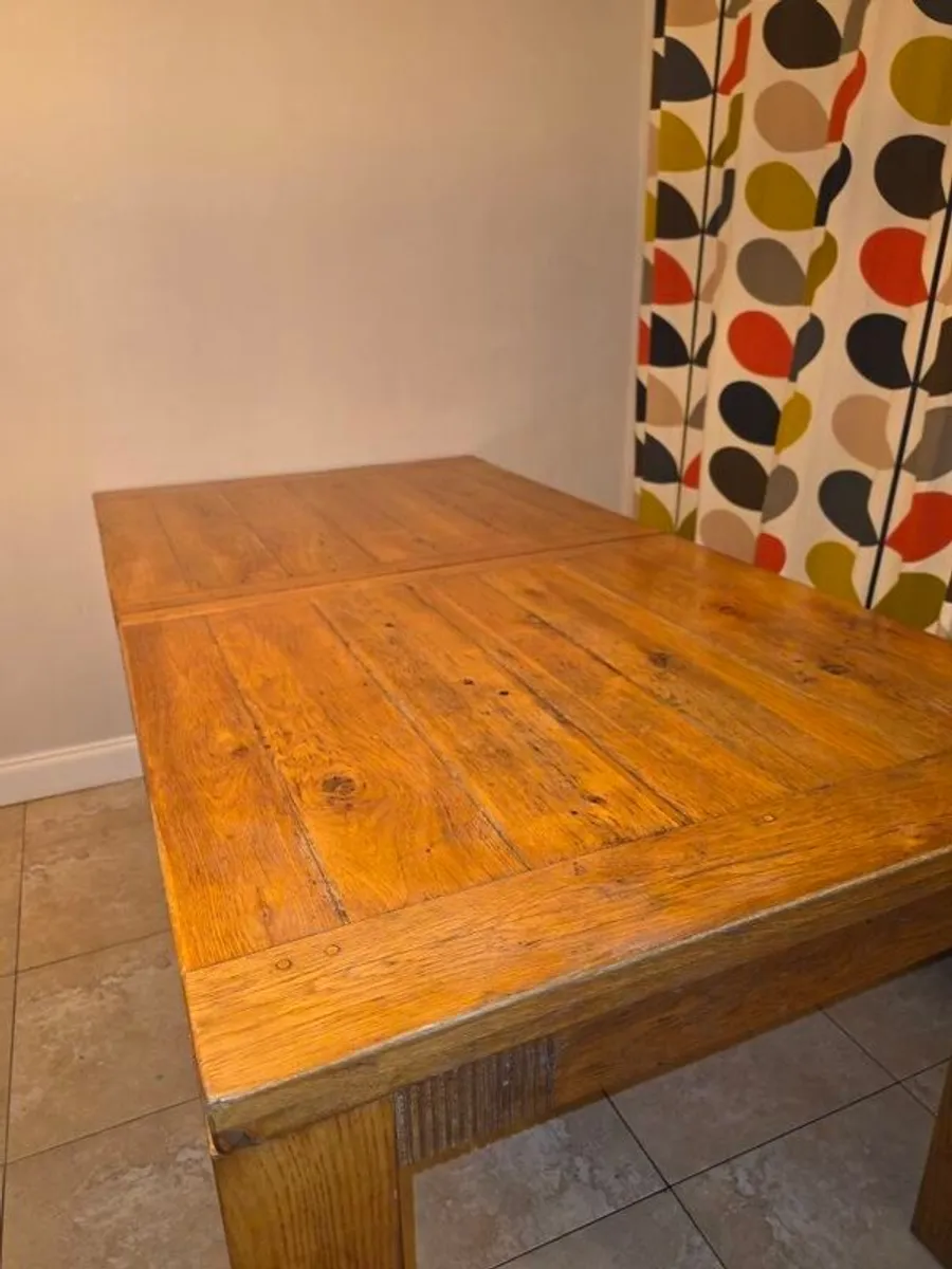 Solid Oak Table & 6 Chairs - Image 2